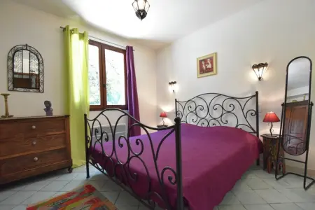 Les Chênes- SAINT-BRÈS, Villa ancienne avec piscine privée à Saint-Brès - Photo 1