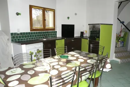 Les Chênes- SAINT-BRÈS, Villa ancienne avec piscine privée à Saint-Brès - Photo 3