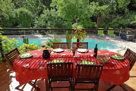 Les Chênes- SAINT-BRÈS, Villa ancienne avec piscine privée à Saint-Brès - Photo 14