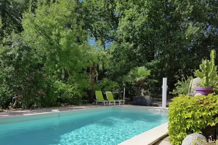 Les Chênes- SAINT-BRÈS, Villa ancienne avec piscine privée à Saint-Brès - Photo 19