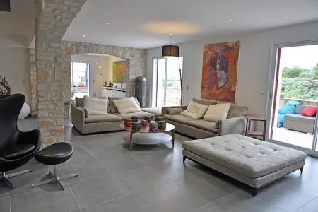 Villa 4 vents D, Eole - Villa confortable et spacieuse avec piscine, large espace terrasse a vivre et cuisine ouverte - Photo 3