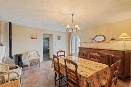 Le Mas Enchanteur, Villa traditionnelle avec piscine privée aux Mages - Photo 13