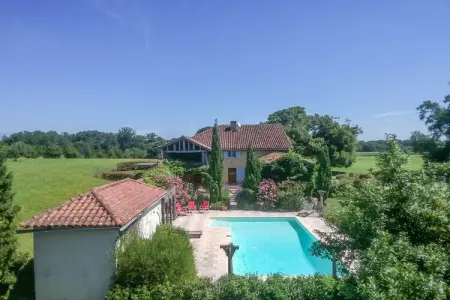 Villa Le Houga, Belle ferme avec piscine privée à Toujouse en France - Photo 2