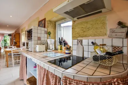 Le Pigeonnier, Beau pigeonnier rénové avec piscine, vignoble de l'Entre-deux-Mers. - Photo 4