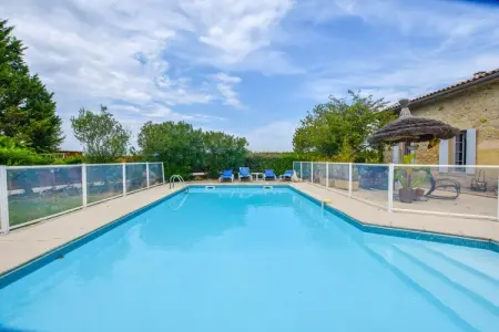 Le Passe Temps, Maison en pierre avec piscine et jacuzzi, entre-deux-mers. - Photo 3
