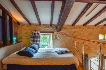 Le Passe Temps, Maison en pierre avec piscine et jacuzzi, entre-deux-mers. - Photo 11