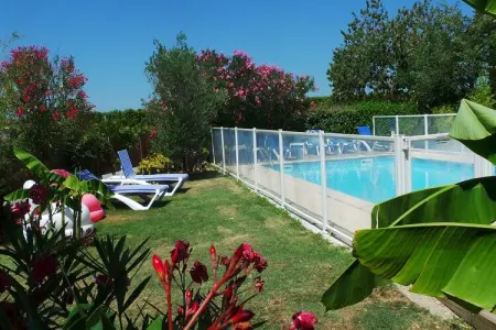 Le Passe Temps, Maison en pierre avec piscine et jacuzzi, entre-deux-mers. - Photo 60