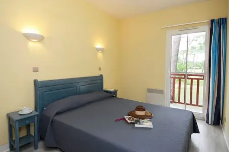 Les Greens du Bassin 5, Maison de vacances mitoyenne dans un environnement verdoyant - Photo 5