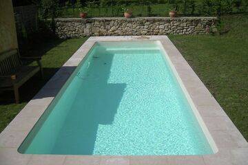 Maison avec piscine privée dans les vignobles, Maison 8 personnes à Saint Cibard FR-33570-02