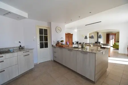 Cristal de Roche, Villa de style avec piscine privée à Félines-Minervois - Photo 4