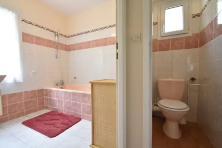 La Riviere, Maison de vacances de charme à Faverolles, piscine et étang - Photo 25