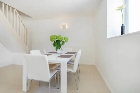 Maison de vacances Beaumont en Véron, Maison de vacances de luxe avec pelouse à Beaumont-en-Véron près de Chinon - Photo 2