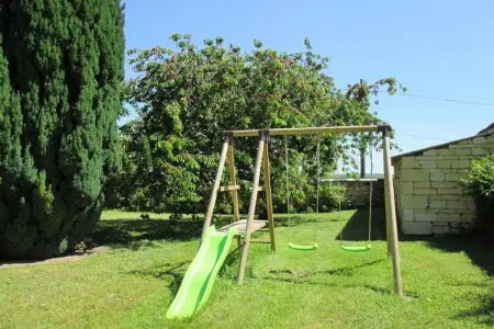Domaine de Cessigny, Maison de vacances confortable près de la forêt à Lerné - Photo 4
