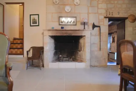 Domaine de Cessigny, Maison de vacances confortable près de la forêt à Lerné - Photo 9