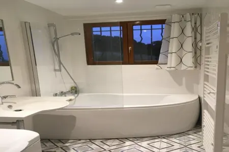 Domaine de Cessigny, Maison de vacances confortable près de la forêt à Lerné - Photo 15