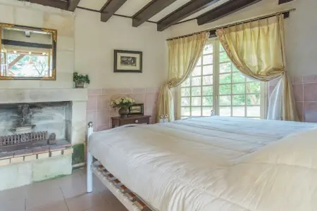 Maison de vacances Cinais, Ancienne maison de douane avec grand jardin et piscine privée. 4 km de Chinon - Photo 6