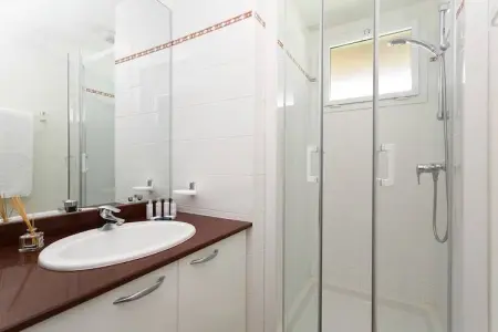 Villas Clairière aux Chevreuils 2, Villa de luxe avec grand jardin près de l'Etang de Laprade - Photo 17