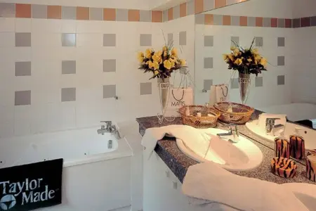 Villas du Club Royal Aquitaine 1, Belle villa avec piscine privée à 900m de la plage - Photo 27