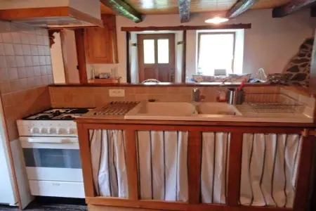 Gite du Pradal, Maison de vacances avec terrasse à Villeneuve-d'Allier - Photo 3