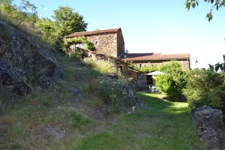 Gite du Pradal, Maison de vacances avec terrasse à Villeneuve-d'Allier - Photo 14
