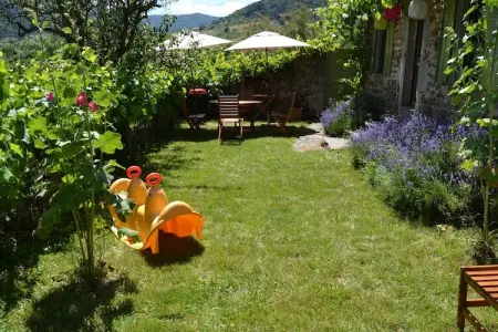 Rougeac, Maison de vacances à Villeneuve-d'Allier dans la forêt - Photo 21