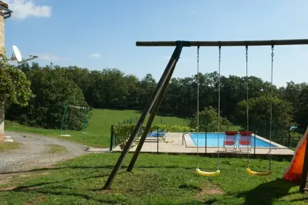 Maison de vacances Rueyres, Charmante maison de vacances à Rueyres avec piscine - Photo 28