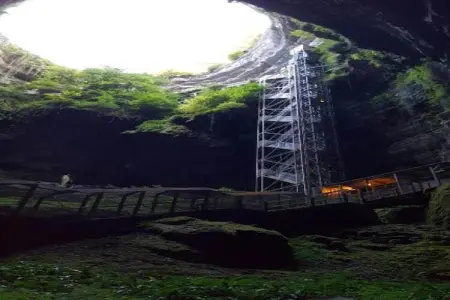 Maison avec piscine chauffée, Maison de vacances moderne avec piscine privée à Loubressac - Photo 32