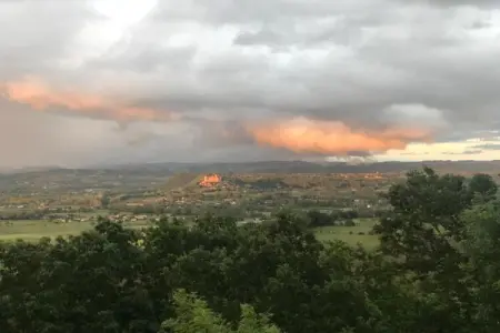 Maison avec piscine chauffée, Maison de vacances moderne avec piscine privée à Loubressac - Photo 33