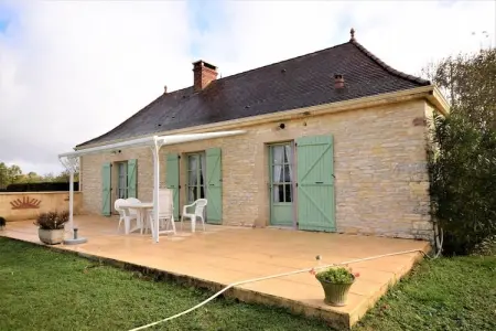 Maison de vacances, Maison de vacances confortable avec piscine à Thédirac - Photo 5