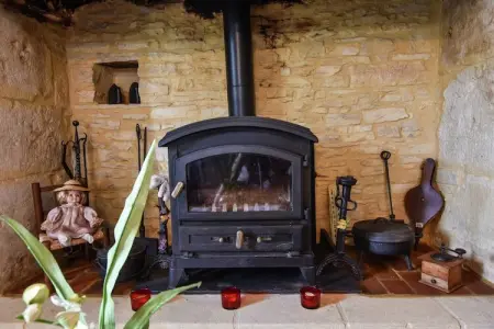 Maison de vacances, Maison de vacances confortable avec piscine à Thédirac - Photo 9