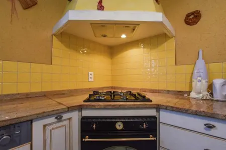 Maison de vacances, Maison de vacances confortable avec piscine à Thédirac - Photo 11