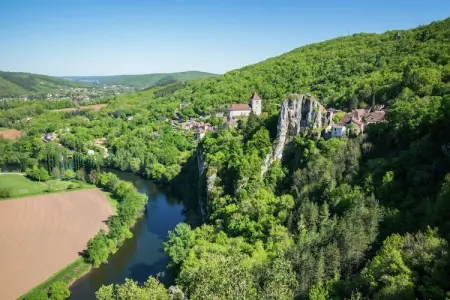 Maison de vacances, Maison de vacances confortable avec piscine à Thédirac - Photo 24