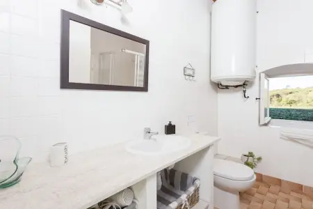 Magnifique maison 17ème siècle, Maison de vacances ancienne avec jardin à Saint-Caprais - Photo 17