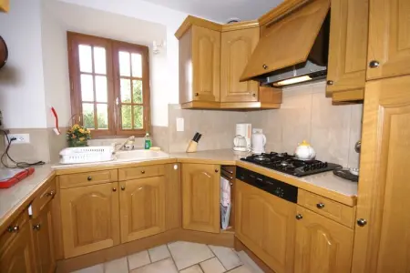 Maison de vacances Uzech, Maison de vacances spacieuse avec piscine privée à Uzech - Photo 4