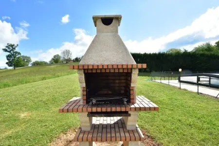 Maison de vacances Uzech, Maison de vacances spacieuse avec piscine privée à Uzech - Photo 32