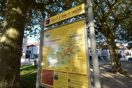 Maison de vacances Uzech, Maison de vacances spacieuse avec piscine privée à Uzech - Photo 37