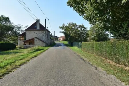 Tournesol, Bungalow ensoleillé avec piscine privée à Nadaillac-de-Rouge - Photo 28