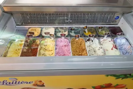 Villages de Cigales 4, Joli bungalow avec terrasse sur une colline en Dordogne. - Photo 15