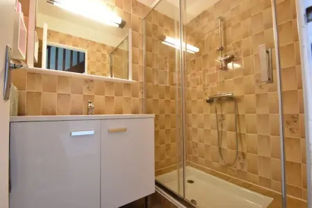 Rayon Vert, Belle maison de vacances à Saint-Germain-sur-Ay avec jardin - Photo 17