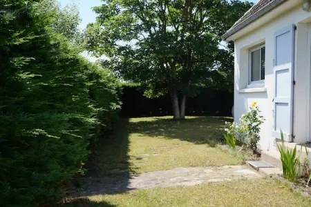 Rayon Vert, Belle maison de vacances à Saint-Germain-sur-Ay avec jardin - Photo 21