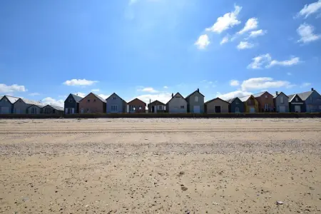 Beach House Pieds dans l eau 4 pers, Belle maison de vacances à Ravenoville avec cour intérieure - Photo 13