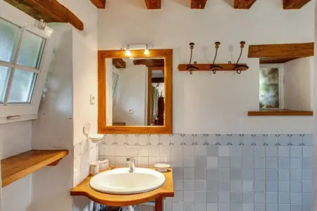 Maison de vacances St Laurent des Mortiers, Maison de vacances avec jardin dans la Loire, France - Photo 17