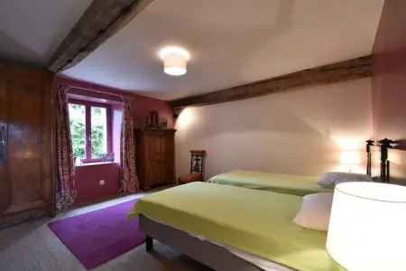 La Juquaise, Maison de vacances à Saint-Laurent-des-Mortiers avec jardin - Photo 10