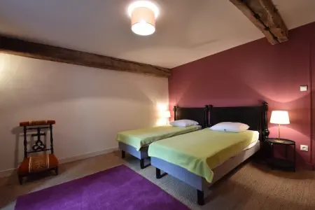 La Juquaise, Maison de vacances à Saint-Laurent-des-Mortiers avec jardin - Photo 11