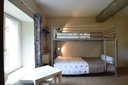 La Juquaise, Maison de vacances à Saint-Laurent-des-Mortiers avec jardin - Photo 12