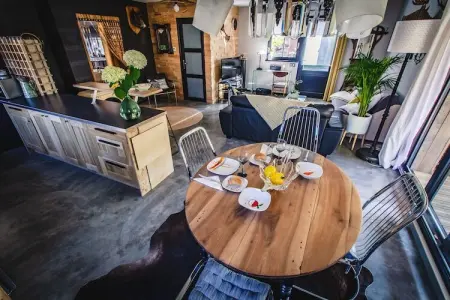 Gîte du Crâ, Chalet confortable avec jardin privé situé à Saint-Quirin - Photo 1