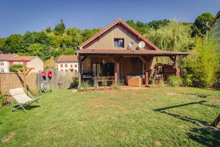 Gîte du Crâ, Chalet confortable avec jardin privé situé à Saint-Quirin - Photo 5