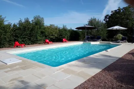 Vue de Pannecière, Ravissante maison de vacances à Chaumard avec piscine privée - Photo 4
