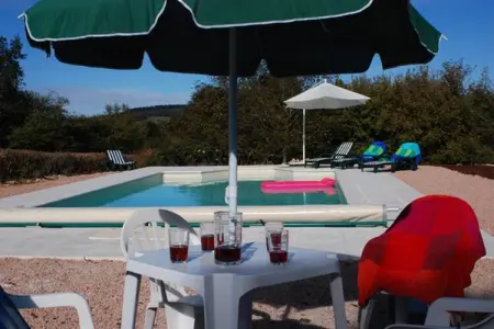 Vue de Pannecière, Ravissante maison de vacances à Chaumard avec piscine privée - Photo 7