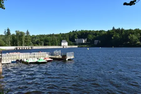 Vue de Pannecière, Ravissante maison de vacances à Chaumard avec piscine privée - Photo 41